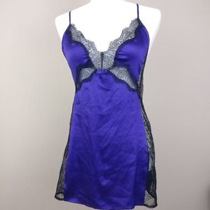 Victoria's Secret | Backless Chemise